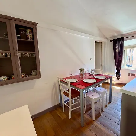 Centre Avec Mezzanine Climatise Bastia (Corsica)